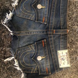 - True religion shorts